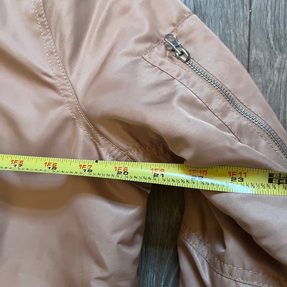 Forever 21 Bomber Jacket - Picture 7 of 7